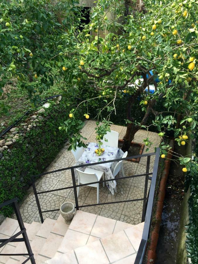 Da Francesca Villa Scilla Luaran gambar