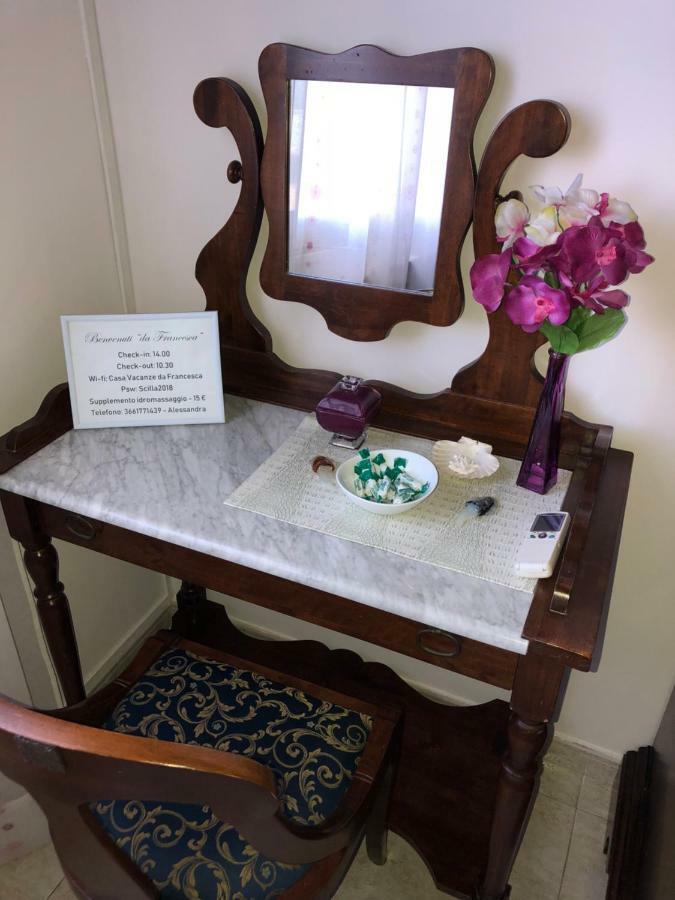 Da Francesca Villa Scilla Luaran gambar