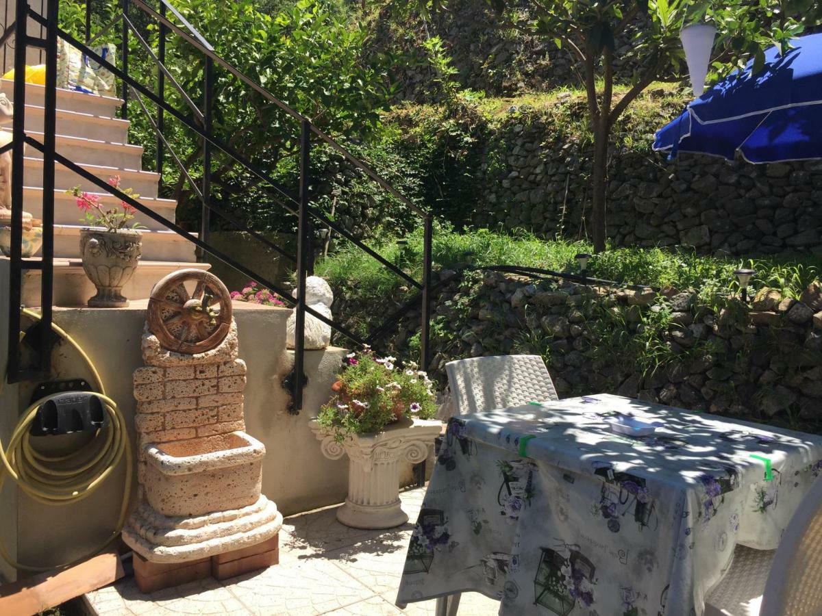 Da Francesca Villa Scilla Luaran gambar